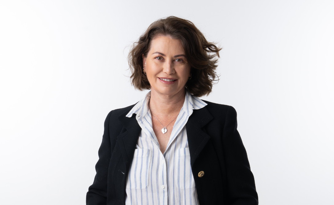 Danish Author Luise Noring Talks Collapsing Systems and Humanity in Hidden